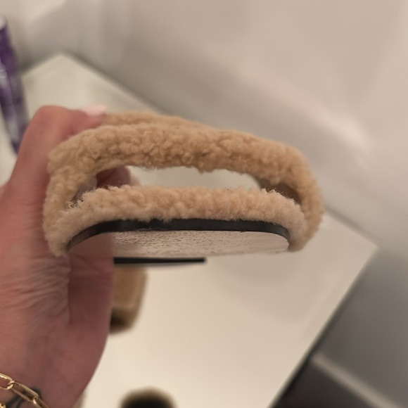 Gucci wool interlocking sandals! Size 41! - Picture 12 of 16